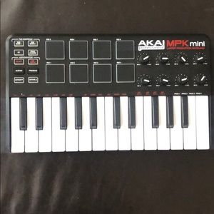 Akai mpk mini keyboard